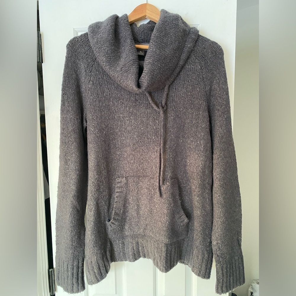 Eddie Bauer cowl neck athleisure sweater Size L